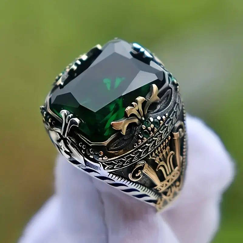 Klara Emerin Ring | Mixed Gold