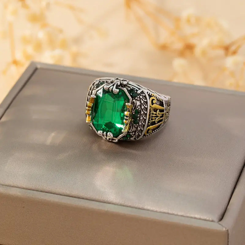 Klara Emerin Ring | Mixed Gold
